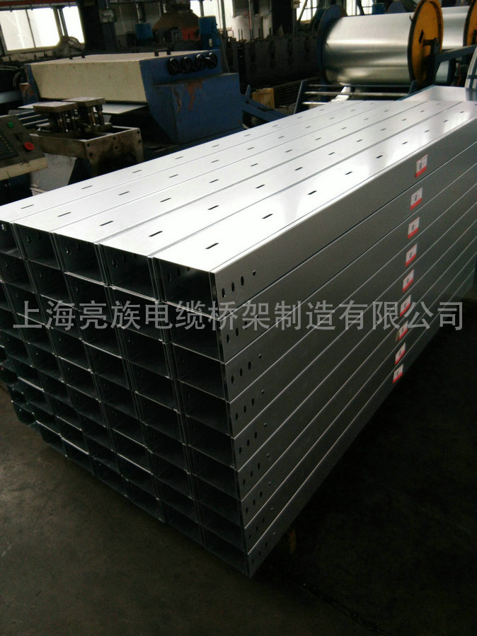 輕型高強(qiáng)度橋架的負(fù)載荷是什么？