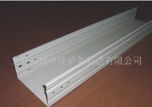 鋁合金槽式橋架厚度標準取決于什么？